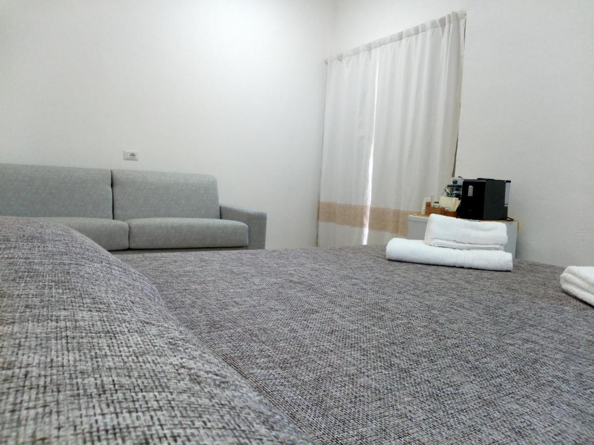 Flamingo Guest House- Rooms Olbia Eksteriør billede